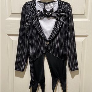 Spirit Black and White Halloween Costume